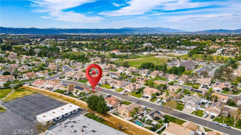 listing image 130720328585474603773