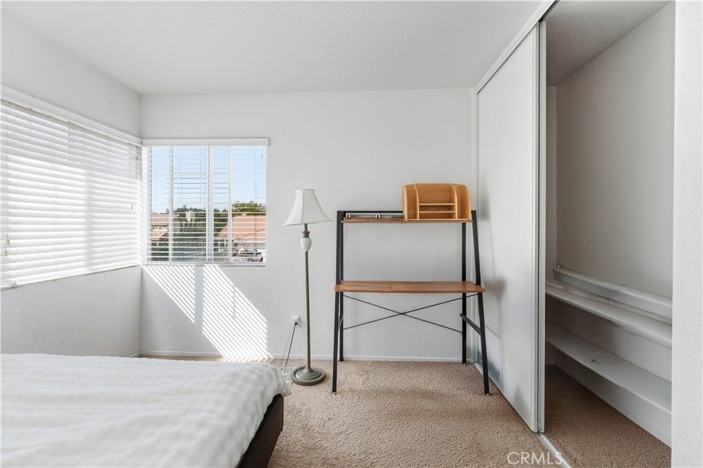 listing image 130723930166449494752