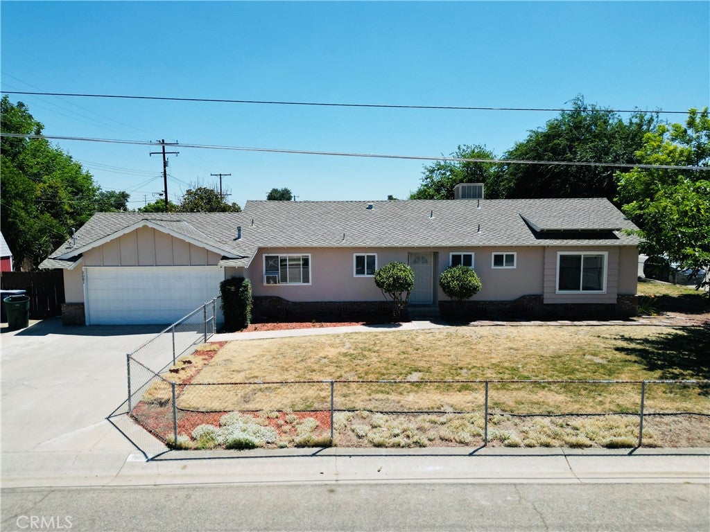 2081 E Stockham