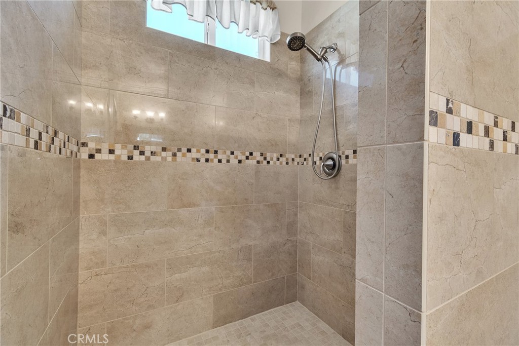 FOUR SEASONS AT BEAUMONT - Residential