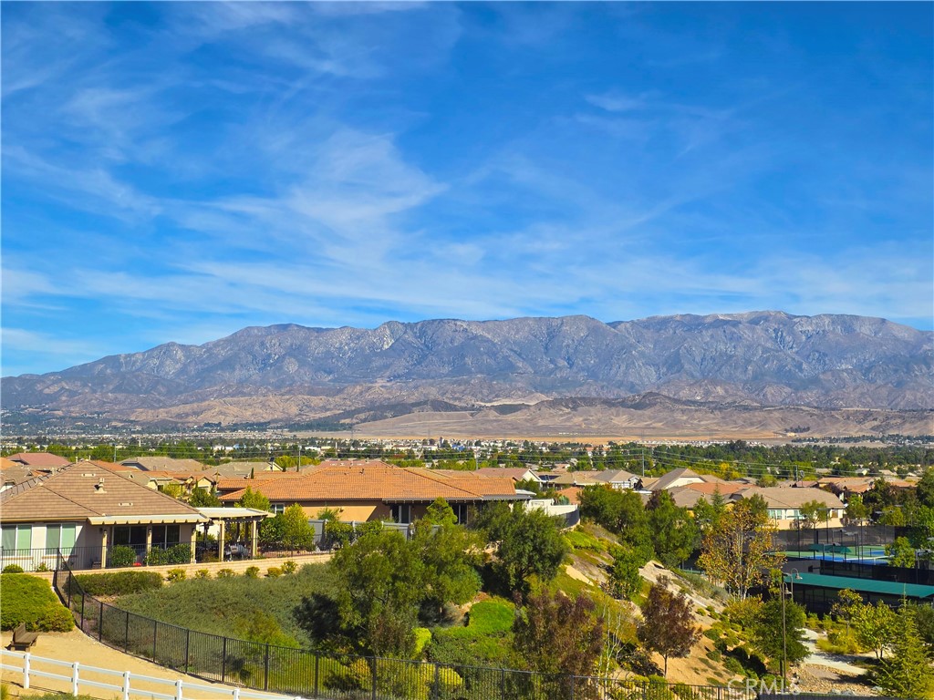 FOUR SEASONS AT BEAUMONT - Residential
