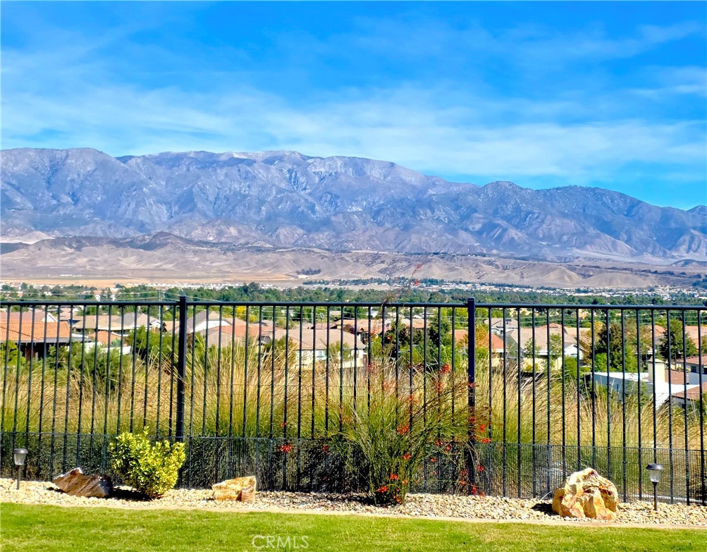 FOUR SEASONS AT BEAUMONT - Residential