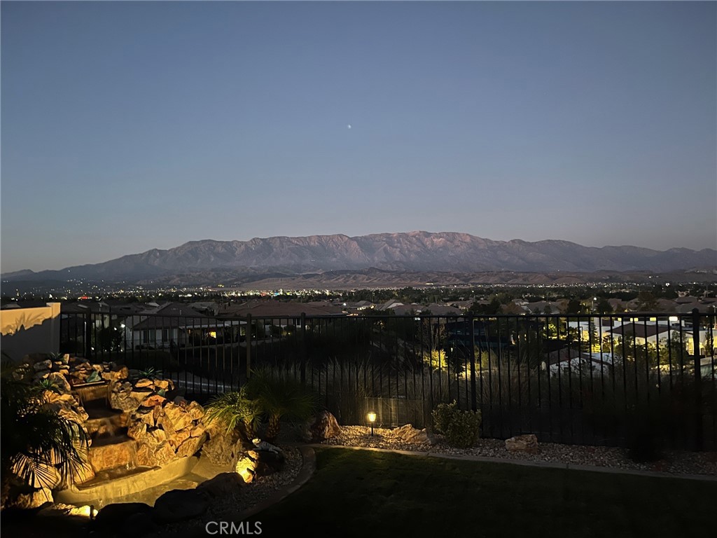 FOUR SEASONS AT BEAUMONT - Residential