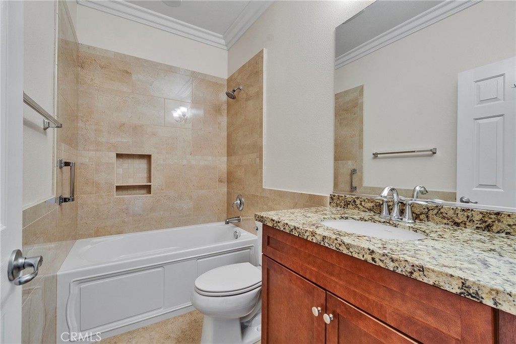 FOUR SEASONS AT BEAUMONT - Residential