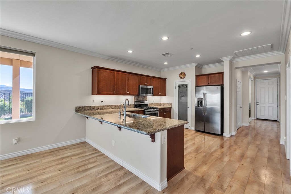 FOUR SEASONS AT BEAUMONT - Residential