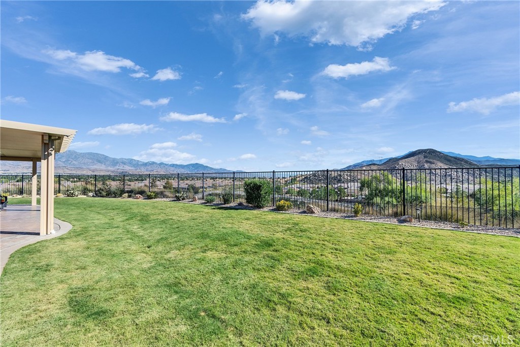 FOUR SEASONS AT BEAUMONT - Residential