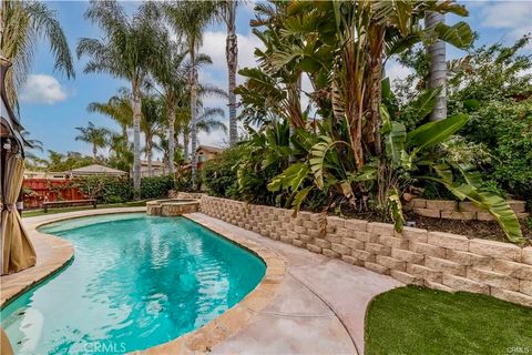 Photo of 43355 Corte Benitez, Temecula, CA 92592 (MLS # SW26079380)