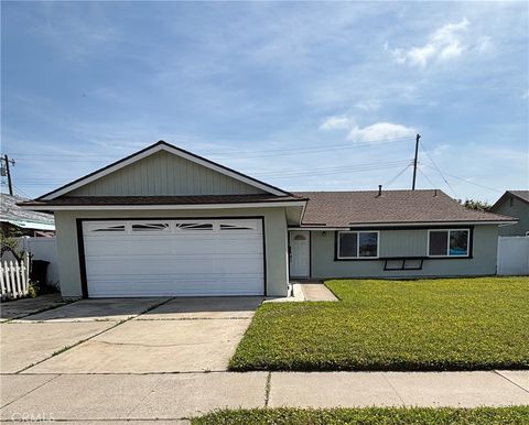 Photo of 15232 Clemente St, Westminster, CA 92683 (MLS # CV26079635)