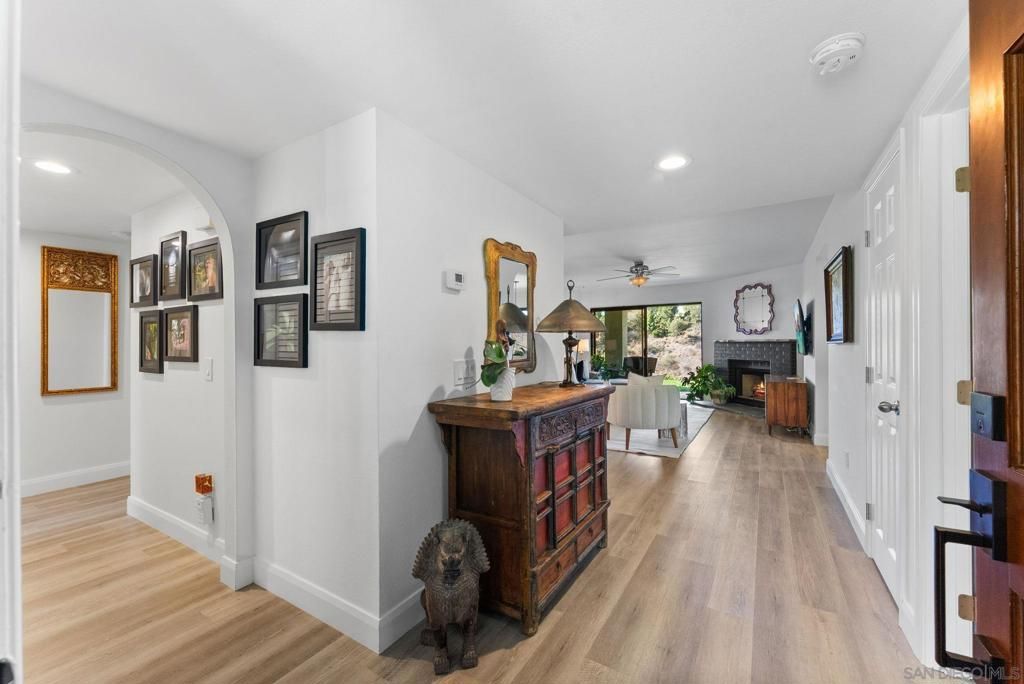 Photo of 3109 Camino Del Arco, Carlsbad, CA 92009 (MLS # 250042300SD)