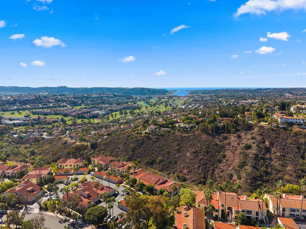 La Costa - Residential