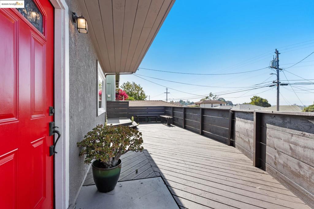 CASTRO VALLEY - Residential