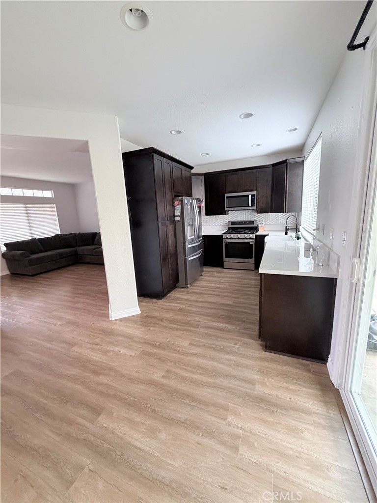 27520 Coyote Mesa Drive