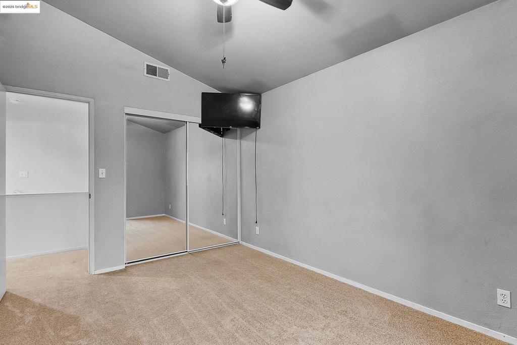 OAKLEY - Residential