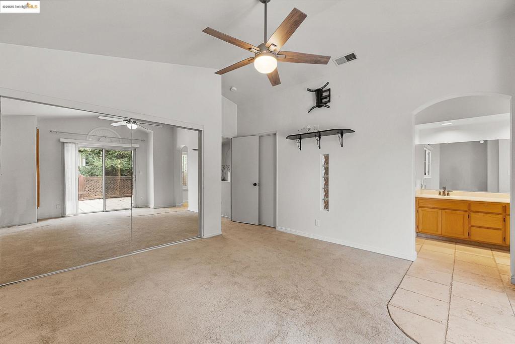 OAKLEY - Residential