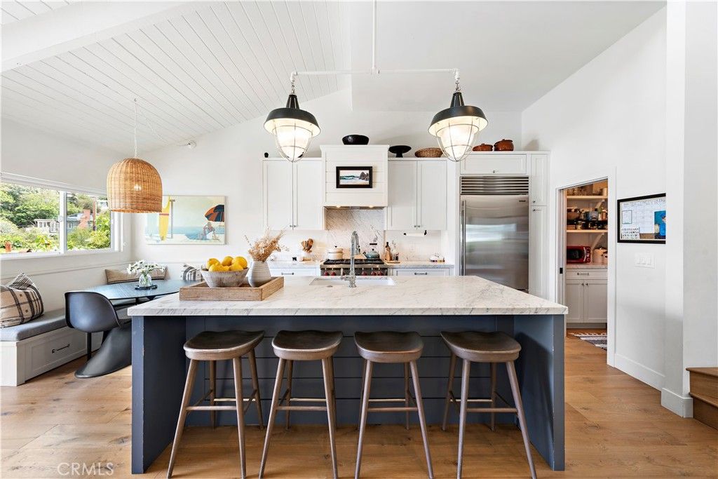 Photo of 721 Browncroft Road, Laguna Beach, CA 92651 (MLS # LG26022193)