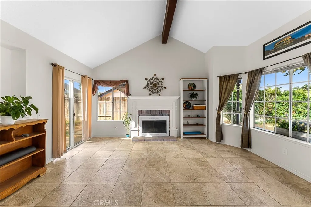 Grand Terrace, California 92313, United States, 3 Bedrooms Bedrooms, ,3 BathroomsBathrooms,Residential,Active,241261