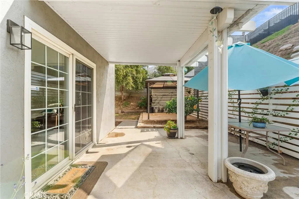 Grand Terrace, California 92313, United States, 3 Bedrooms Bedrooms, ,3 BathroomsBathrooms,Residential,Active,241261