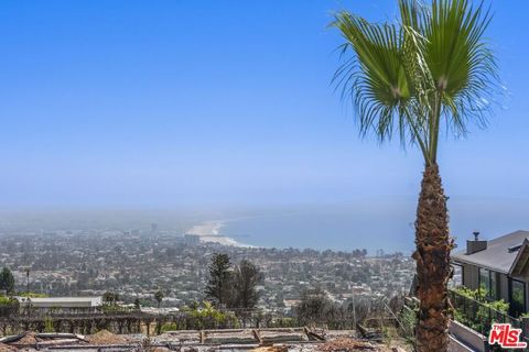 Photo of 16647 Charmel Lane, Pacific Palisades, CA 90272 (MLS # 26636639)