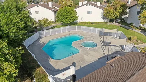 1182 Mohave Dr, Colton, CA 92324 - MLS#: PW25253363