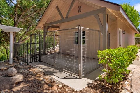 Tiny photo for 117 Frontier Way, Templeton, CA 93465 (MLS # NS25165165)