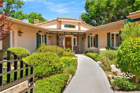 Tiny photo for 117 Frontier Way, Templeton, CA 93465 (MLS # NS25165165)