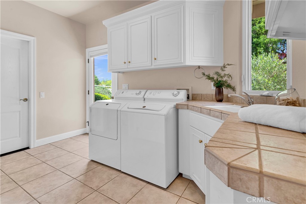 117 Frontier Way, Templeton, CA, 93465, USA, 3 Bedrooms Bedrooms, ,4 BathroomsBathrooms,Residential,Active,117 Frontier Way,NS25165165