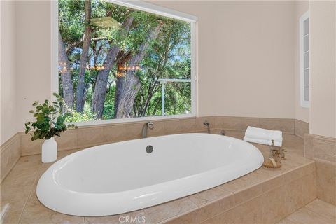 Tiny photo for 117 Frontier Way, Templeton, CA 93465 (MLS # NS25165165)