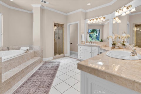 Tiny photo for 117 Frontier Way, Templeton, CA 93465 (MLS # NS25165165)