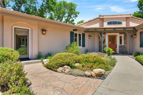 Tiny photo for 117 Frontier Way, Templeton, CA 93465 (MLS # NS25165165)