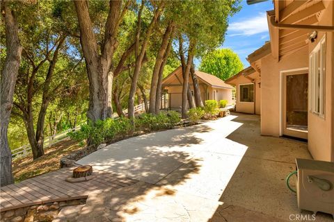 Tiny photo for 117 Frontier Way, Templeton, CA 93465 (MLS # NS25165165)