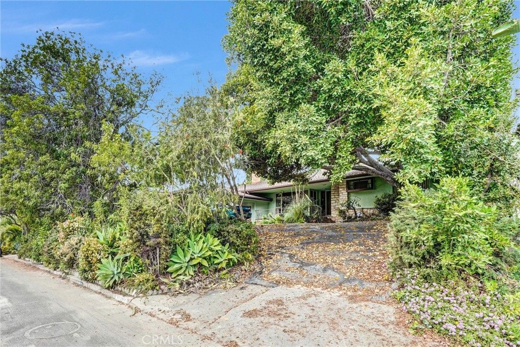 Photo of 11500 Thurston, Los Angeles, CA 90049 (MLS # PF26033756)