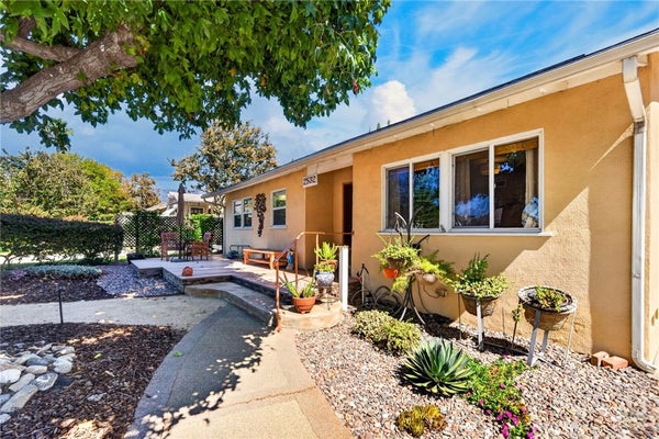 2532 TREELANE AVE, MONROVIA, CA 91016 - Image f58b0b5c0bb6cb0879db2efdb82ad896/1105930989