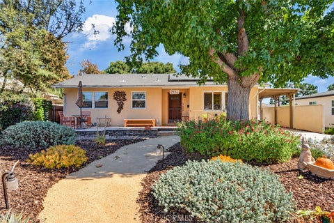 Photo of 2532 Treelane AVE, Monrovia, CA 91016 (MLS # DW26216663)