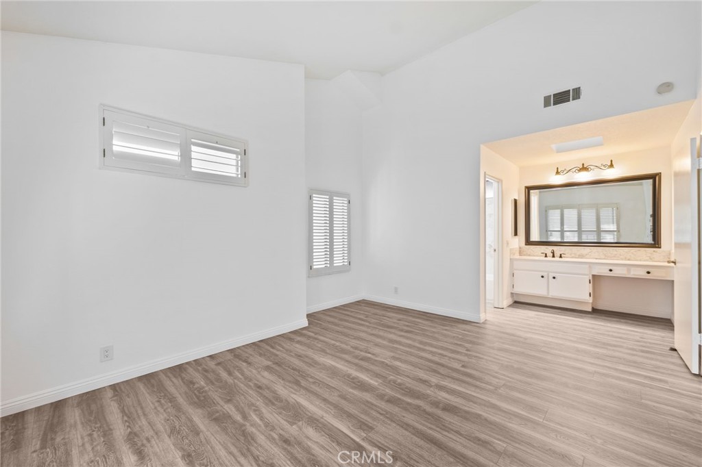 Lakeview Villas (A) (816) - Residential