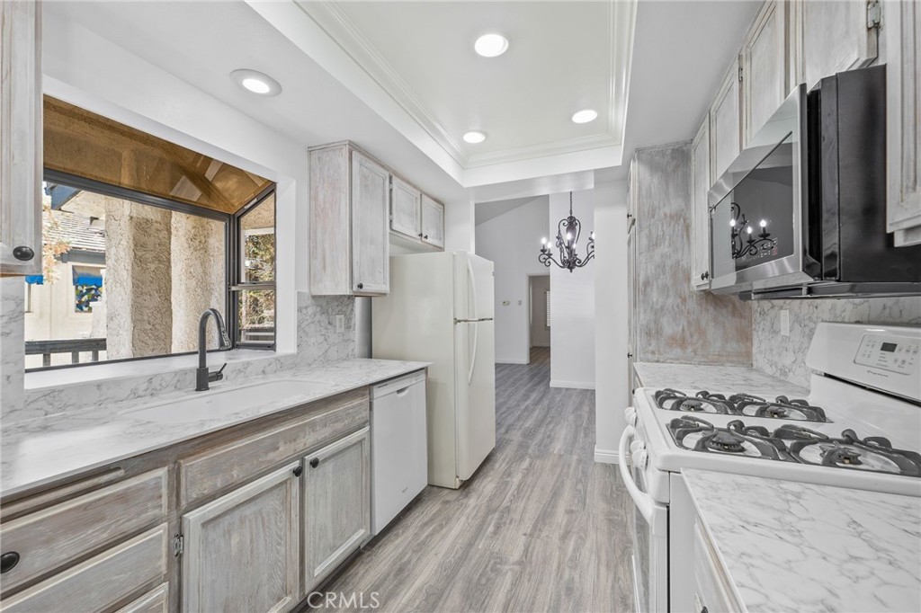 Lakeview Villas (A) (816) - Residential