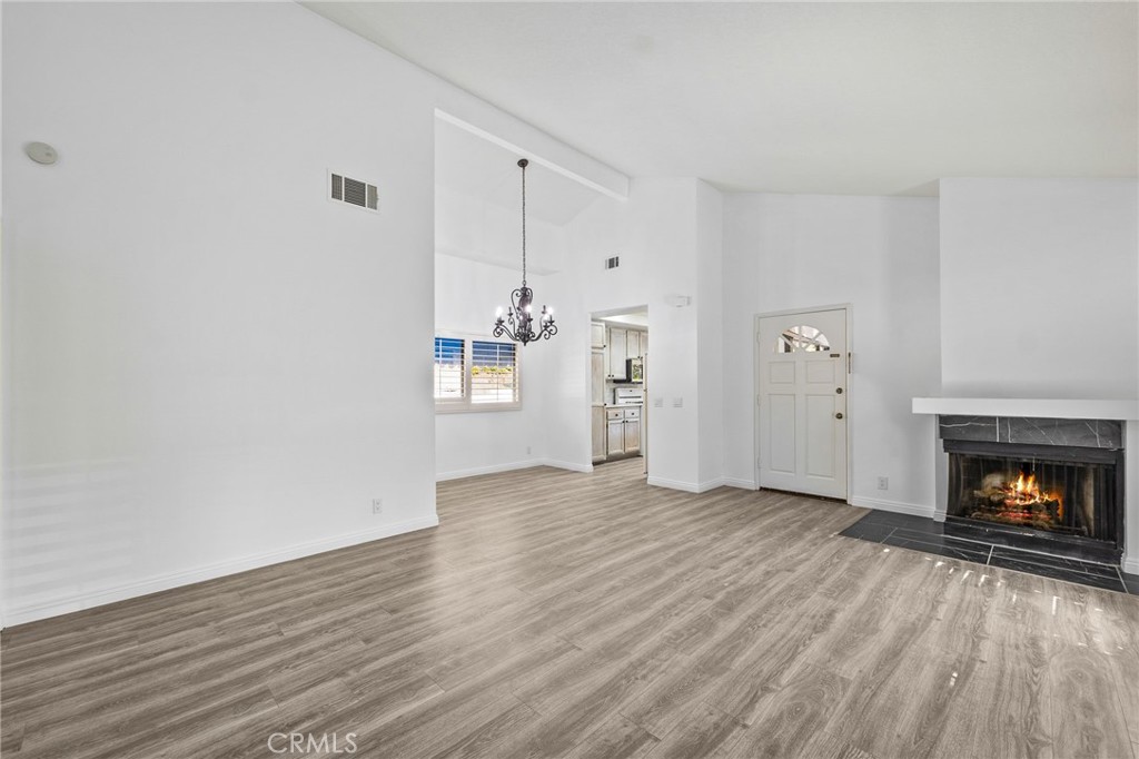 Lakeview Villas (A) (816) - Residential