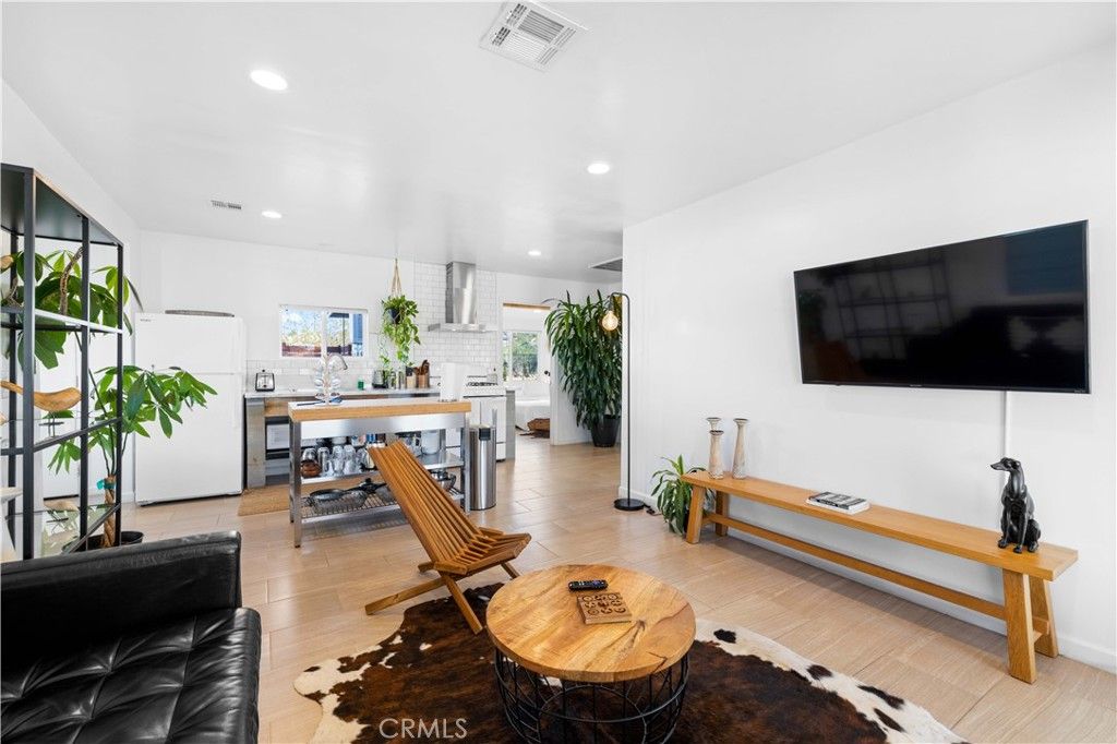 Photo of 61879 Valley View Circle, Joshua Tree, CA 92252 (MLS # JT25263603)