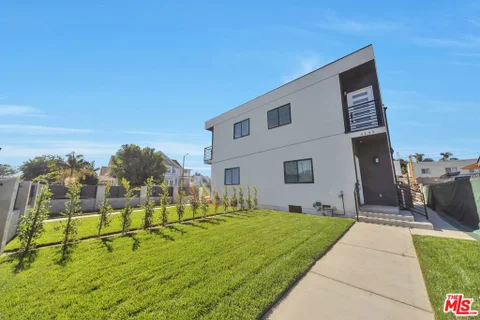 MLS: 26854229