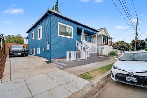 Photo of 670 N 14th Street, San Jose, CA 95112 (MLS # ML82024117)