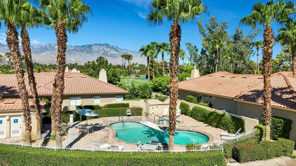 Rancho Mirage C.C. - Residential
