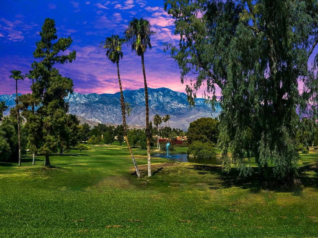 Rancho Mirage C.C. - Residential