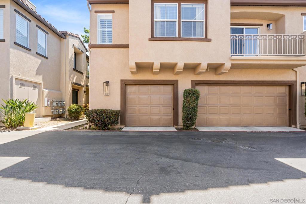 4494 Brisbane Way Unit 6