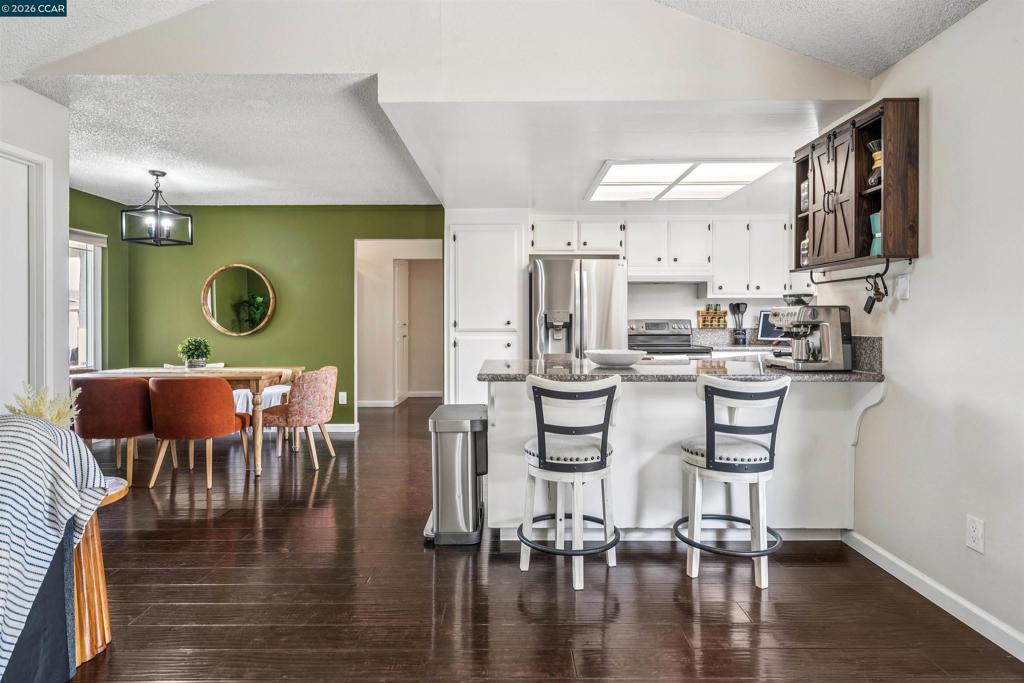 2115 Ackerman Dr
