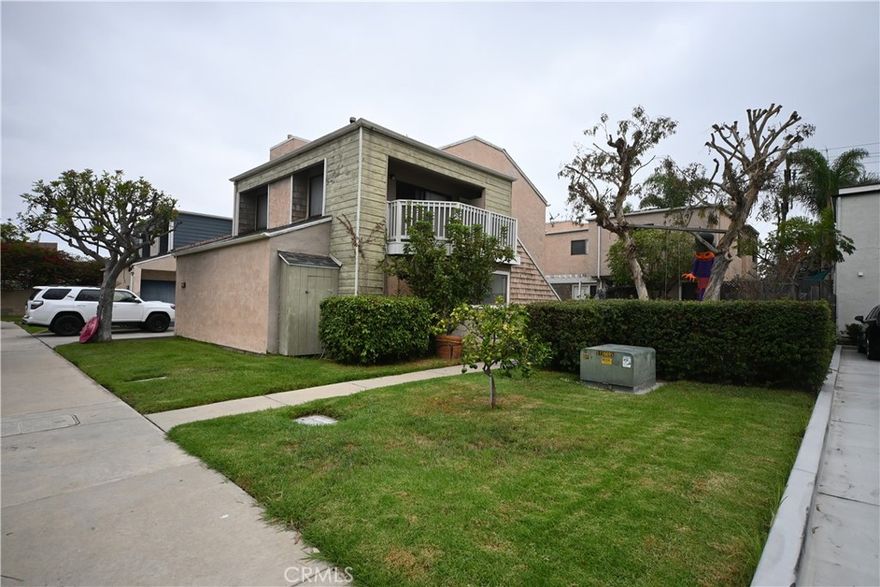 Great 4 plex near Huntington Harbor area. It has 4 single garages. New roof in May 2025. Apt. #A is a 2 story 3 bedroom 2.5 bath, Apt #B is a 2 story 2 bedroom 2.5 bath, Apt #C is a 2 story 2 bedroom 2.5 bath, Apt #D is a 1 bedroom 1 bath upstairs unit above the garages and common laundry room.