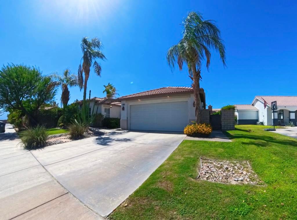 37879 Hollister Drive