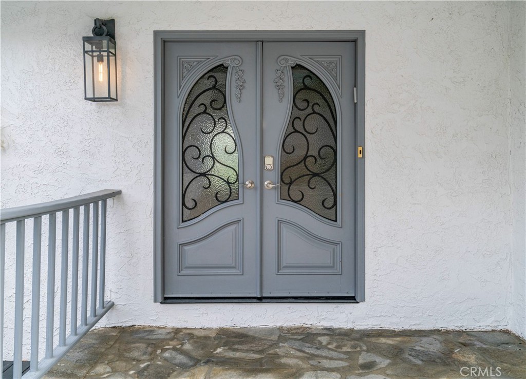 3564 Poppy Drive