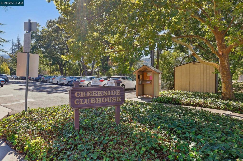 ROSSMOOR - Residential