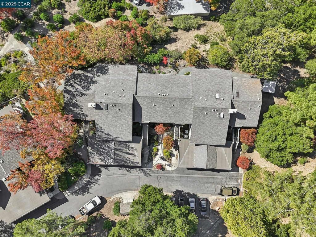 ROSSMOOR - Residential