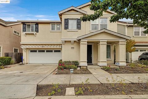Photo of 9412 Tanner Way Way, Oakland, CA 94603 (MLS # 41114984)