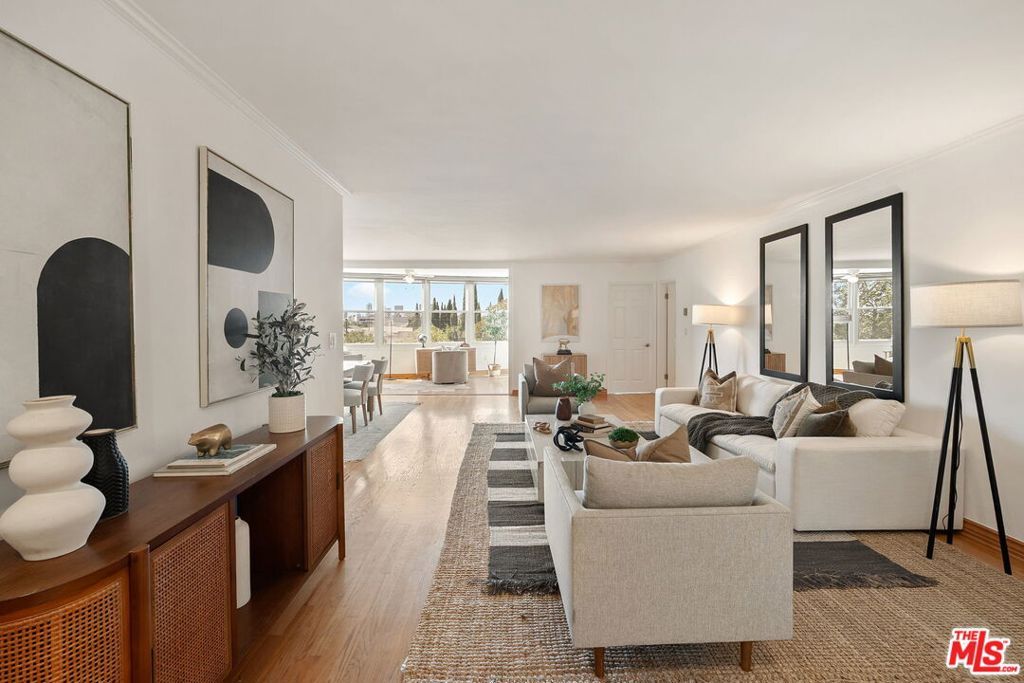 Photo of 10725 Ohio Avenue #2, Los Angeles, CA 90024 (MLS # 26635855)